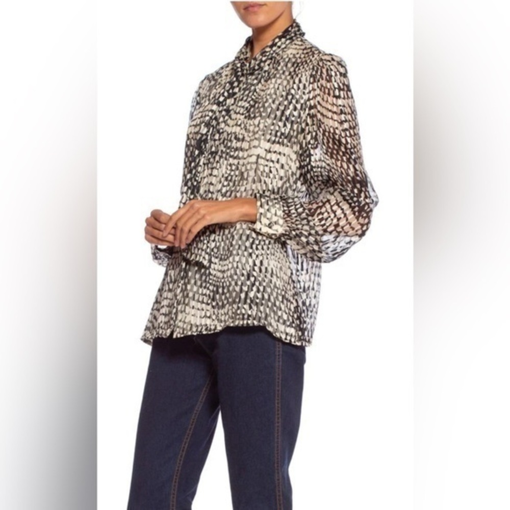 Talbots animal print silk blend but not blouse size 10